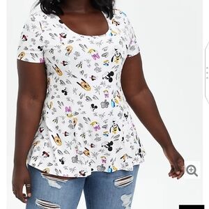 🆕 DISNEY MICKEY & FRIENDS FIT & FLARE TOP